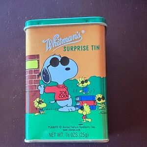 Vintage Whitman's Peanuts Surprise Tin With Toy